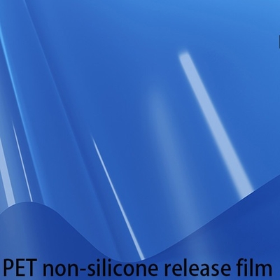 PET فيلم الإفراج عن علاج الأشعة فوق البنفسجية للشريط وتطبيق الوسم