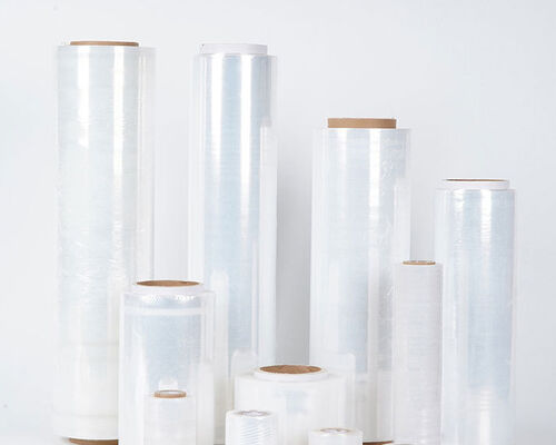 18 بوصة 20 ميكرون فيلم تمدد LLDPE فيلم عبوة بلاستيكي ناعم يد وآلة استخدام عرض مادة PE الصب المعالجة