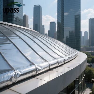 فيلم رقائق الألومنيوم عالي الجودة المقاوم للعوامل الجوية ذاتي اللصق غشاء عازل للماء دعم إصلاح السقف قطع بلاستيكي